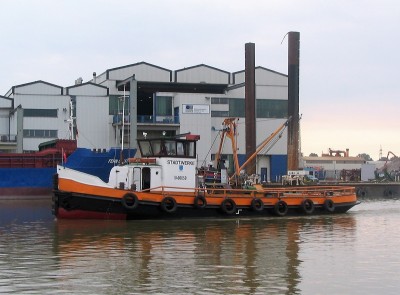 Ulrike-05400050-stadt-werke-3-27-06-2009-Leer (2).jpg (186.34 Kio) Vu 1731 fois Ulrike-05400050-stadt-werke-3-27-06-2009-Leer (2).jpg