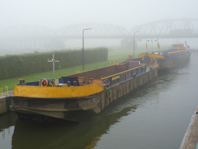 The-An-VII-en-The-An-X-1-26-09-2017-sluis-Grave (2).jpg (124.7 Kio) Vu 1420 fois The-An-VII-en-The-An-X-1-26-09-2017-sluis-Grave (2).jpg