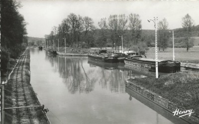 Lay-Saint-Rémy (57)Bt Eglantine, Acade.JPG (86.31 Kio) Vu 1433 fois Lay-Saint-Rémy (57)Bt Eglantine, Acade.JPG