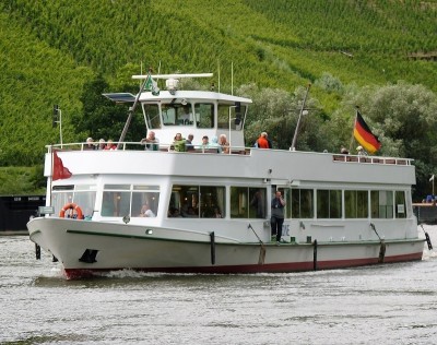 Undine-2-30-06-2016.jpg