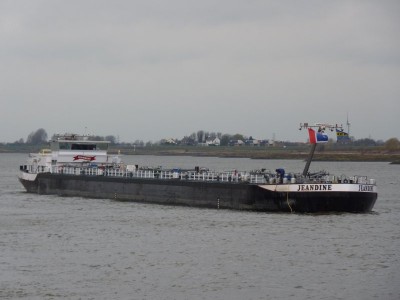 jeandine-2-18-11-2009-druten-waal.jpg (53.88 Kio) Vu 1226 fois jeandine-2-18-11-2009-druten-waal.jpg