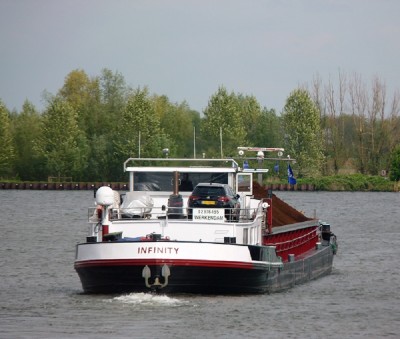 Infinity-5-23-04-2018-sluis-Lith (2).JPG (183.87 Kio) Vu 1338 fois Infinity-5-23-04-2018-sluis-Lith (2).JPG