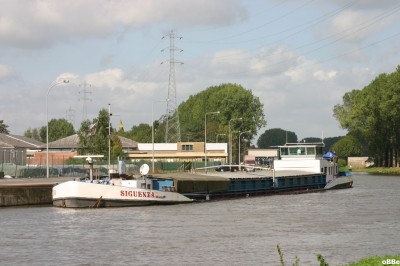 Siguenza 01.JPG (119.31 Kio) Vu 2965 fois Siguenza 01.JPG