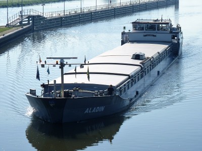 Aladin-4-09-05-2018-sluis-Sambeek (2).JPG (220.36 Kio) Vu 2122 fois Aladin-4-09-05-2018-sluis-Sambeek (2).JPG